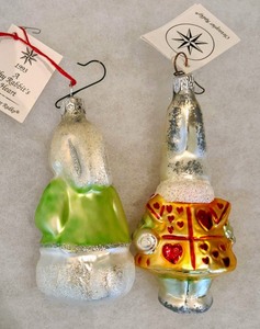 lot 86 image: Two Christopher Radko Bunny Rabbit Ornaments