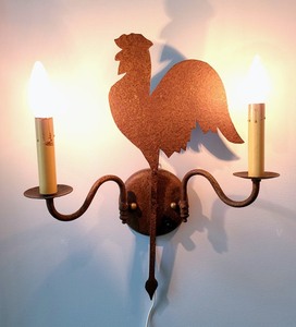 lot 153 image: Iron Rooster Wall Light