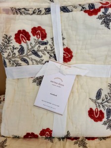 lot 169 image: Pottery Barn Zarina Queen Size Reversible Comforter And Matching Shams