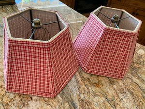 lot 49 image: Pair of Red Plaid Decorative Lamp Shades