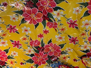 lot 59 image: Vinyl Round Table Cloth