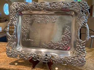 lot 99 image: Arthur Court Decorative Items