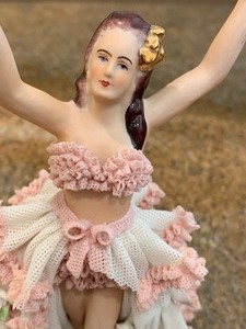 lot 22 image: Dresden Ballerina Figurine