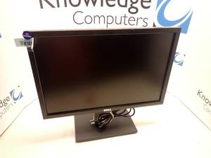 lot 11 image: Dell P2210t 22 LCD