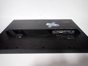 lot 50 image: Lenovo LCD