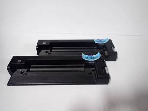 lot 63 image: HP 2560 Docking station