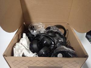 lot 68 image: Uncounted Box of VTIN headphones, 15-20 pairs roughly