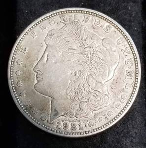 2 MORGAN SILVER DOLLARS 1896-O 1921-D
