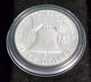 1961 FRANKLIN HALF DOLLAR IN AIRTITE