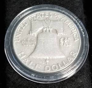 1962-D FRANKLIN HALF DOLLAR IN AIRTITE