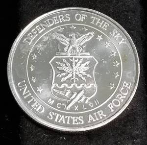 1 TROY OZ. .999 FINE SILVER US AIR FORCE VICTORY ROUND