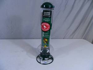 lot 34 image: New Perky Pet Squirrel Slammer Bird Feeder
