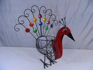 lot 58 image: New Recycled Metal Garden Art Planter Peacock