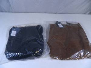 lot 131 image: 2 New Suede Purses