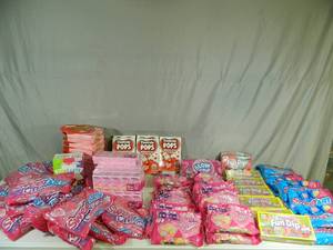 lot 151 image: HUGE Assortment of Candy