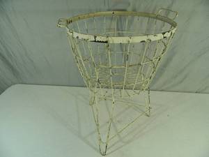 lot 20A image: Rustic Garden Planter Stand