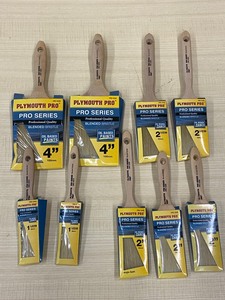lot 37 image: Box Of New Pro-Series Paint Brushes