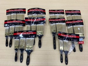 lot 43 image: Box Of New 2-Packs & 3-Packs Of Painters Brushes