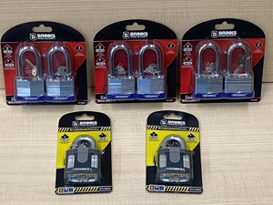 lot 107 image: (3) New 2-Packs & (2) New Single-Packs Of Brinks Padlocks