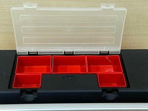 lot 3 image: Homak Toolbox