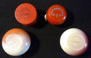 lot 10 image: Original 60s Duncan Wooden Yo-Yos