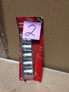 lot 2 image: Husky 12 in. Drive Metric X-Large Socket Set (5-Piece) &nbspin good condition