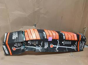lot 62 image: 21.2 cc Gas 2-Stroke Cycle Straight Shaft Trimmer &nbspin good condition