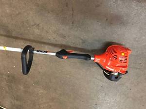 lot 112 image: ECHO 21.2 cc Gas 2-Stroke Cycle Curved Shaft Trimmer In working condition see pics 