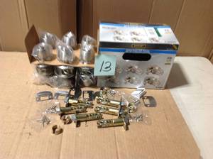 lot 13 image: Defiant Brandywine Stainless Steel Bed and Bath Door Knob Contractor Pack (6-Piece) &nbspin good condition