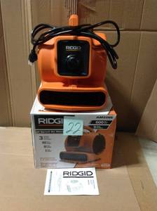 lot 22 image: RIDGID 600 CFM Portable Blower Fan Air Mover with Daisy Chain &nbspin good condition