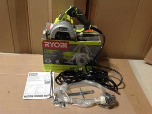 lot 44 image: RYOBI 4 in. Tile Saw &nbspin good condition