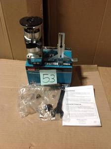 lot 53 image: Makita 18-Volt LXT Lithium-Ion Brushless Cordless Variable Speed Compact Router with Built-In LED Light (Tool Only) &nbspin good condition