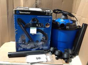 lot 62 image: Vacmaster 12-gal. WetDry Vacuum with Detachable Blower  &nbspin good condition