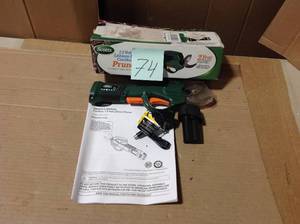 lot 74 image: Scotts 7.2-Volt Electric Cordless Pruner - 2 Ah Battery and Charger Included &nbspin good condition