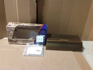 lot 89 image: Antique Bronze Classic Cast Aluminum Wall Mount Mailbox &nbspin good condition