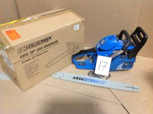 20 in. 52cc Gas Chainsaw&nbsp&nbspin good condition