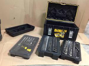 DEWALT Mechanics Tool Set (226-Piece) with ToughSystem 22 in. Large Tool Box in good conditions
