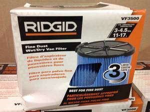 Lot with RIDGID 3-Layer Fine Dust Pleated Paper Filter for 3 to 4.5 Gal. RIDGID WetDry Shop Vacuums not used