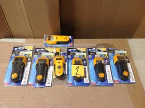lot 1 image: MIX LOT OF ZIRCON MULTISCANNER HD900, STUDSENSOR HD70 &nbspin good condition