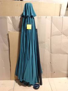 lot 5 image: Pure Garden 50-LG1176 Patio Umbrella  10 Foot Deck Shade with Solar Powered LED Lights Crank Tilt and Fade Resistant, UV Protection Canopy (Hunter Green) &nbspin good condition