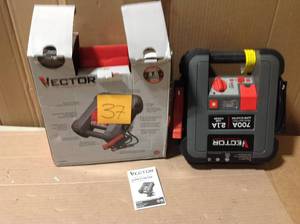 lot 37 image: Vector Portable Jump Starter &nbspin good condition