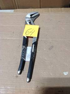 lot 64 image: Husky Plier