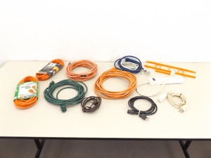 lot 29 image: Lot of NEW etc. Extension Cords