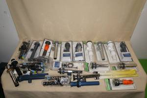 lot 92 image: Bathroom Sink Drain Assemblies