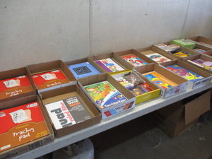 lot 8 image: Crafts