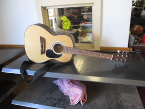 lot 16 image: First Act Guitar