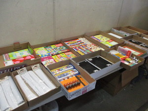 lot 25 image: Crafts