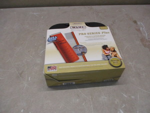 lot 37 image: Wahl Trimmer