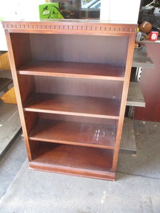 lot 66 image: Shelf Unit