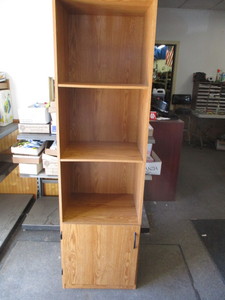lot 102 image: Bookcase